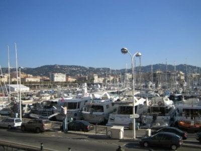 Port De Superbe 3 Pieces Apartment
